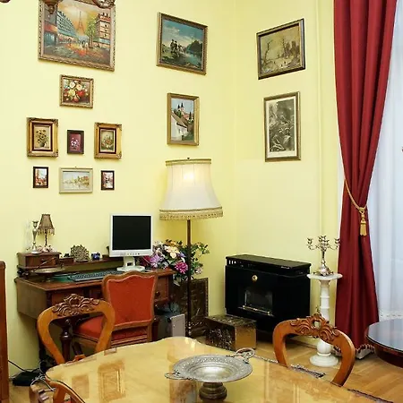 Apartamento Tourist - Jozsef Koerut Budapeste